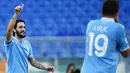 Gol semata wayang di laga tersebut dicetak oleh Luis Alberto (kiri) di menit ke-24 memanfaatkan umpan terobosan Sergej Milinkovic-Savic. (Foto: AFP/Vincenzo Pinto)