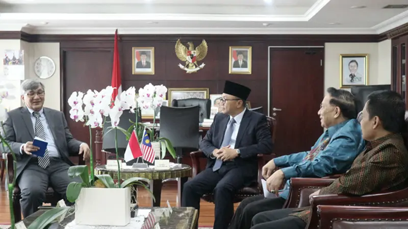 Zulfikli Hasan dan Ketua DPR Malaysia