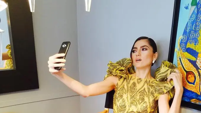 Penampilan Blanca Blanco saat menghadiri Oscar 2017. (Foto: The Sun)