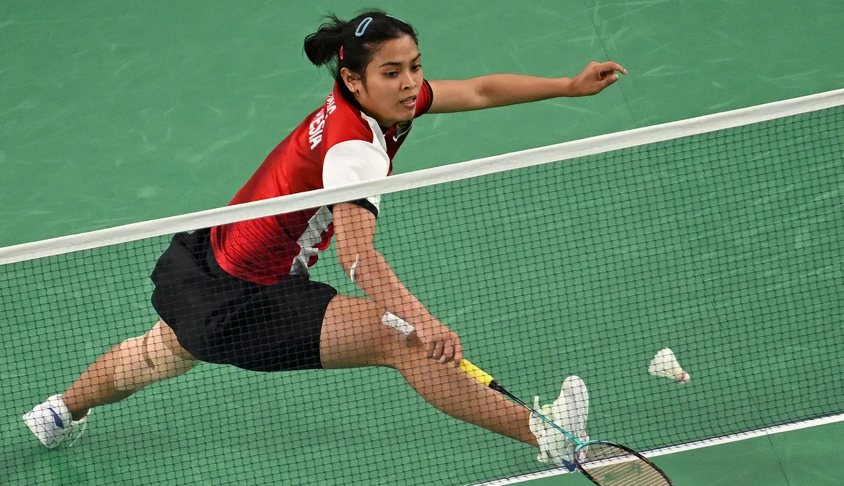 Bermain tiga set, tunggal putri Indonesia, Gregoria Mariska Tunjung harus mengakui keunggulan An Se Young (Korea Selatan) 1-2 (21-11, 13-21, dan 16-21). (ARUN SANKAR/AFP)