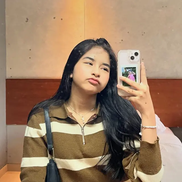 6 Potret Artis Cilik Vania Azka, Langganan FTV dan Ikuti Ajang Gadis Sampul 2023