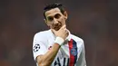 3. Angel Di Maria (Paris Saint Germain) - Bintang PSG ini tumbuh sebagai anak dari keluarga miskin dan bekerja di tambang batu bara. Kegigihan dan skill luar biasa membuat petinggi klub memberinya kesempatan belajar di akademi. (AFP/Bulent Kilic)