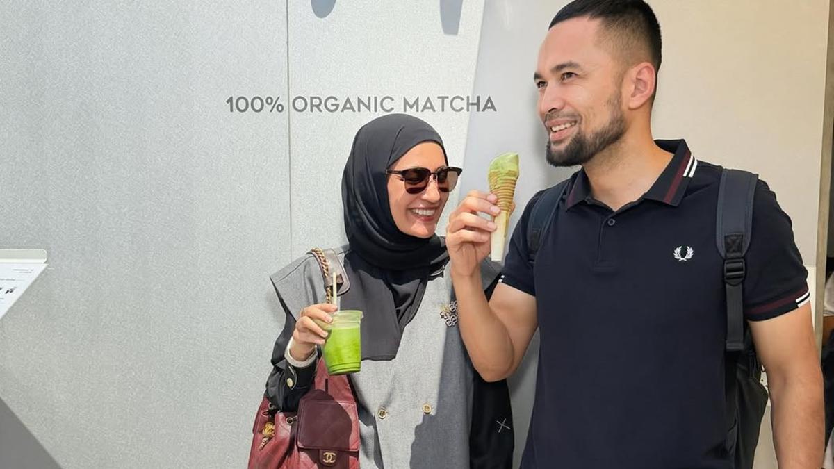 6 Gaya Syar'i Shireen Sungkar di Jepang, Stylish Jelajahi World Expo 2025