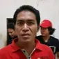 Usai membunuh, Riyad alias Husni Thamrin mengemas jenazah istrinya dalam kontainer plastik yang kemudian dititipkan di musala. (Muhamad Amin/Radar Banjarmasin/Jawa Pos Grup)