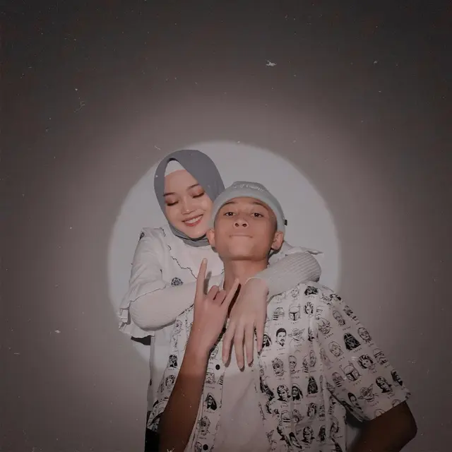 Beda Pendapat Soal Sikap Nathalie Holscher, Ini 6 Potret Putri Delina dan Rizwan Fadilah