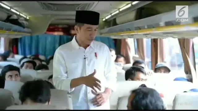 Presiden Jokowi mengunggah ucapan selamat hari Raya Idul Fitri untuk umat Islam di Indonesia.