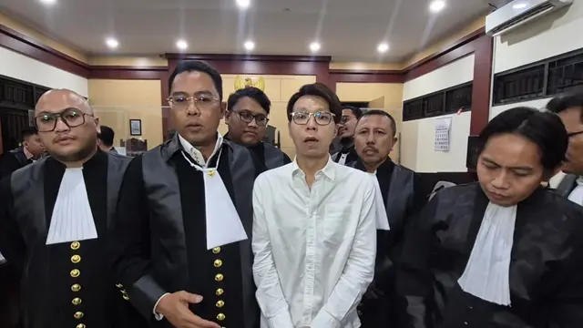 Kondisi Richard Lee Menurun Setelah Tunggu Sidang hingga 10 Jam, Minta Sidang Ditunda