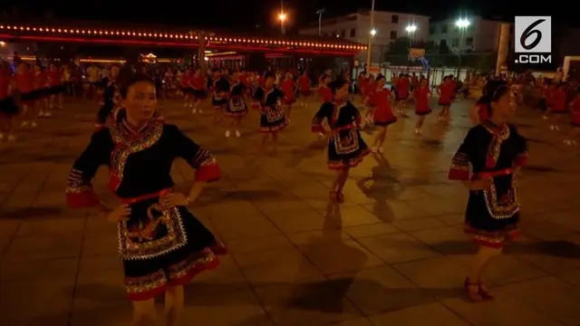 Hari Kesehatan Nasional di China berlangsung meriah. Jutaan warga dari seluruh penjuru negeri antusias mengikuti berbagai aktivitas seru.