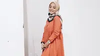 Enno Lerian, dari Imut Menjadi Mama Muda