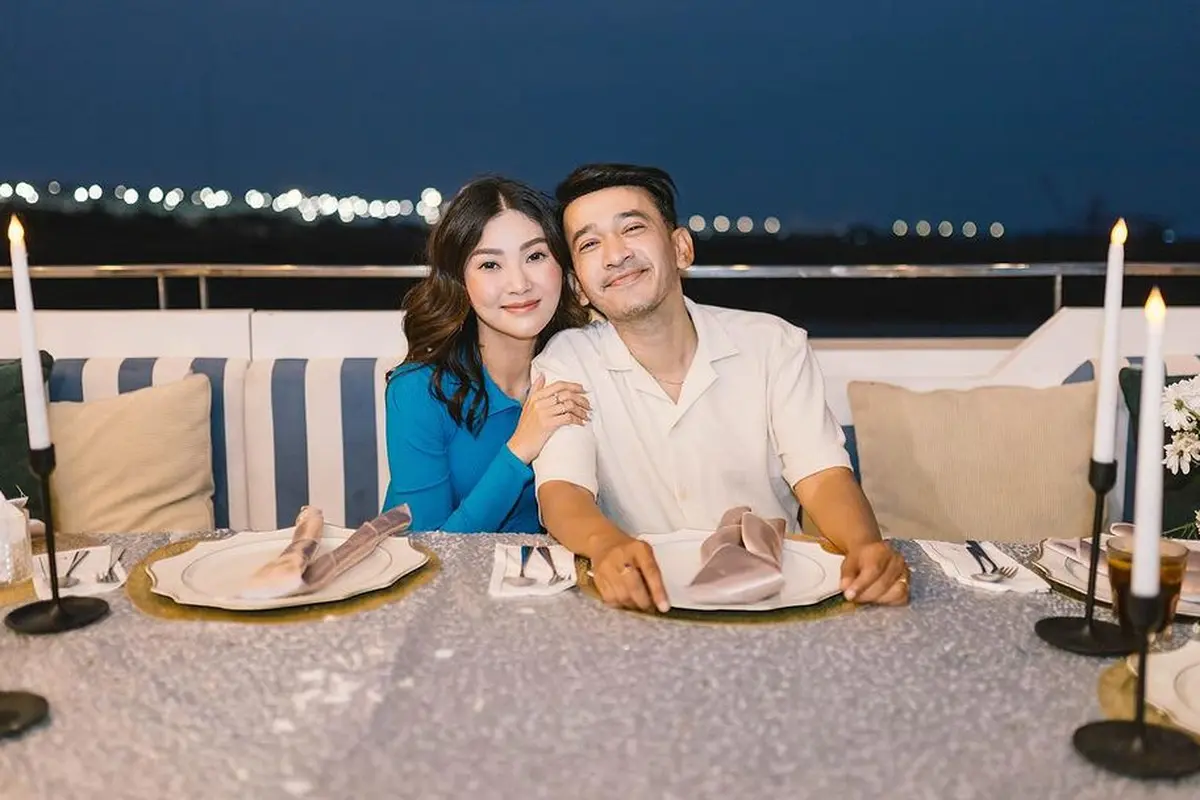 Ruben Onsu dan Sarwendah rayakan anniversary ke-10 (Instagram/ruben_onsu)