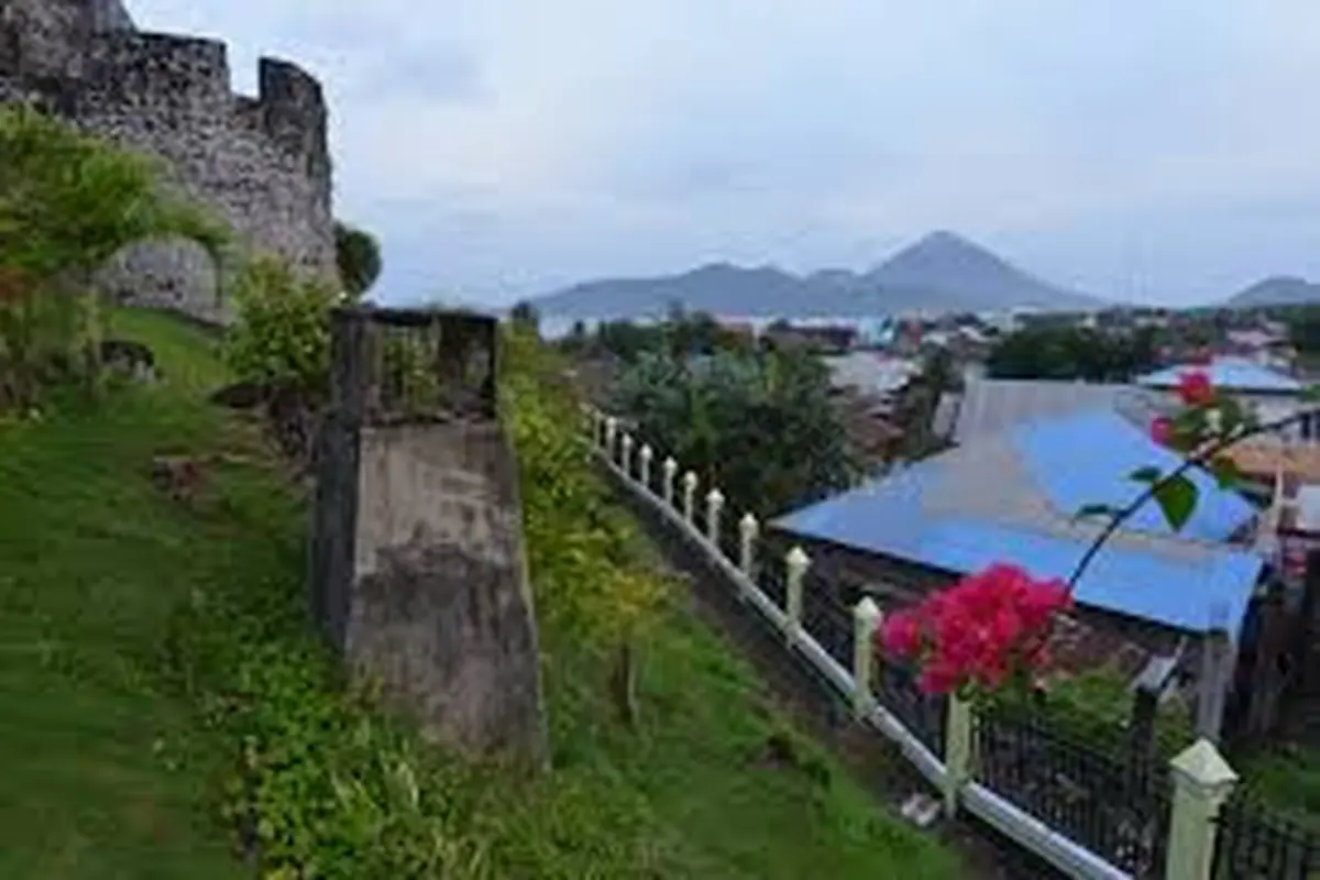 Benteng Tolukko