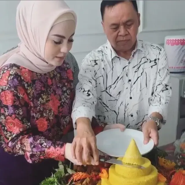 Genap Kepala Tiga, Ini 6 Momen Perayaan Ulang Tahun Jennifer Dunn