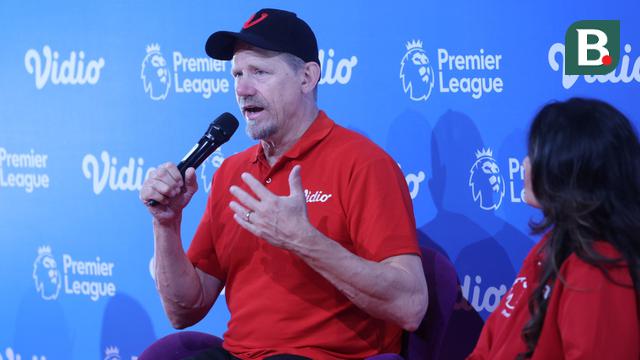 Press Conference Vidio.com dan Peter Schmeichel