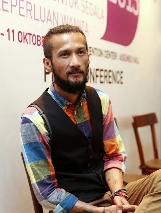 Reza pun mengatakan yang terpenting adalah kontribusi mereka di dunia musik, bukan lagi memikirkan jumlah penonton yang bakal melihat pertunjukkan mereka. (Nurwahyunan/Bintang.com)