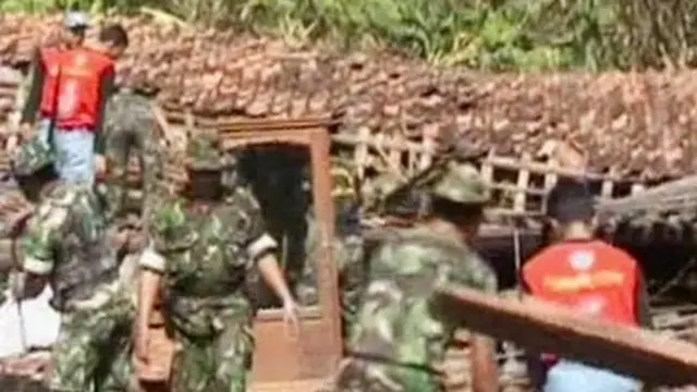 Penyerangan Polres di Baubau, Puting Beliung di Grobogan