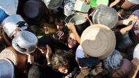 Angka-angka ini menambah kekhawatiran yang berkembang atas situasi kemanusiaan di Gaza, di mana akses bantuan masih sangat terbatas. (Foto oleh AFP)