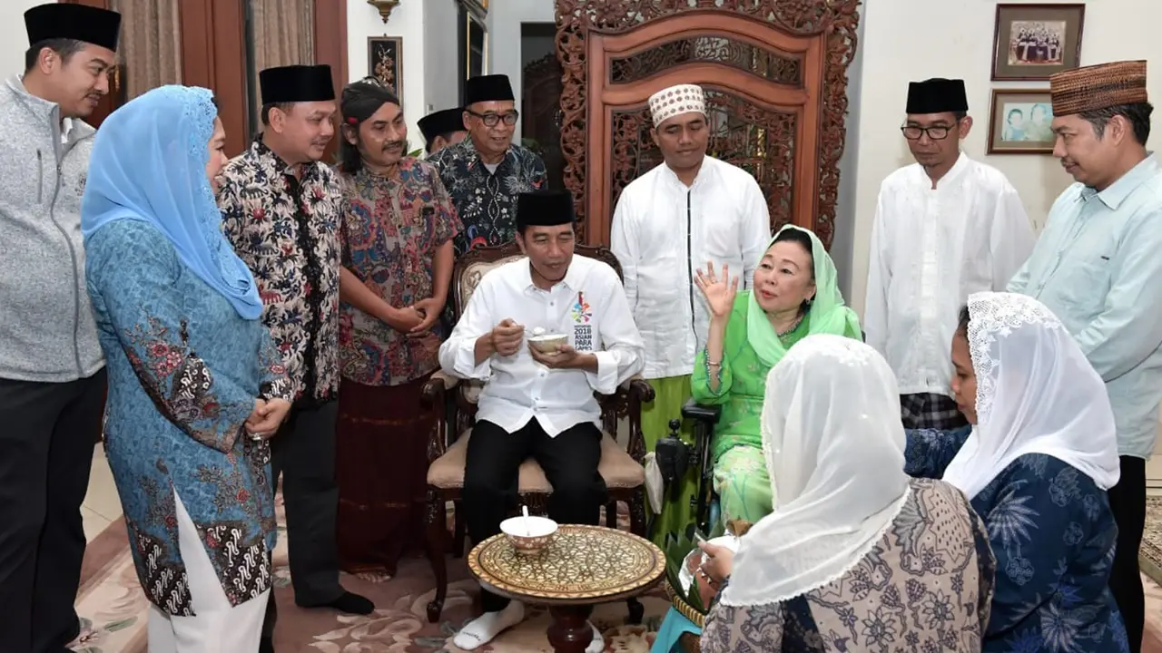 Jokowi Minta Doa Restu Istri Gus Dur