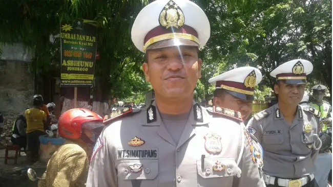 Kasatlantas Polres Ponorogo, AKP William Thamrin Simatupang. (Liputan6.com/Dian Kurniawan)