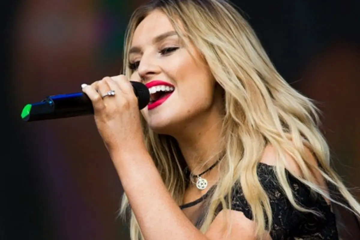 Perrie Edwards 
