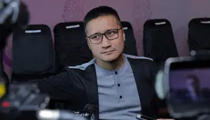 Arie Untung Berduka, Ayahanda Meninggal Dunia