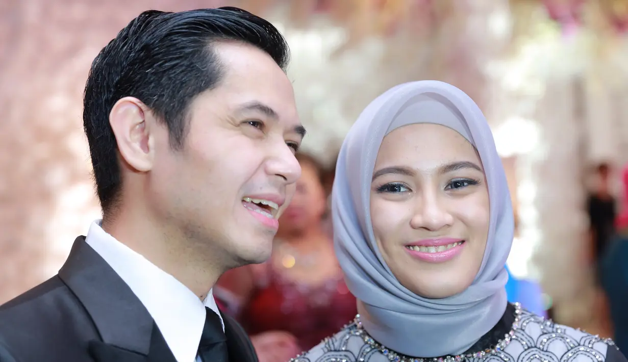 Dunia baru ia rasakan setelah menjadi ayah dan seorang suami. Banyak keajaiban baru dalam hidupnya. (Galih W. Satria/Bintang.com)