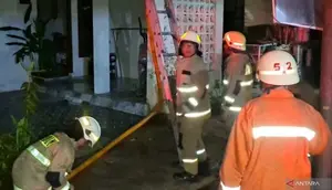 Kebakaran 3 Kontrakan di Cipayung, Diduga Akibat Kebocoran Gas