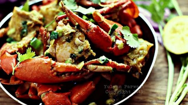 Menu Maksi: Kepiting Bumbu Kuning