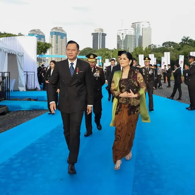 Detail Kebaya Floral Annisa Yudhoyono saat Hadiri HUT Bhayangkara/Instagram @agusyudhoyono