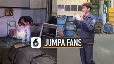 Ada-ada saja aksi kocak pria ini berlagak seperti oppa korea sedang jumpa fans padahal endingnya bikin ngakak.