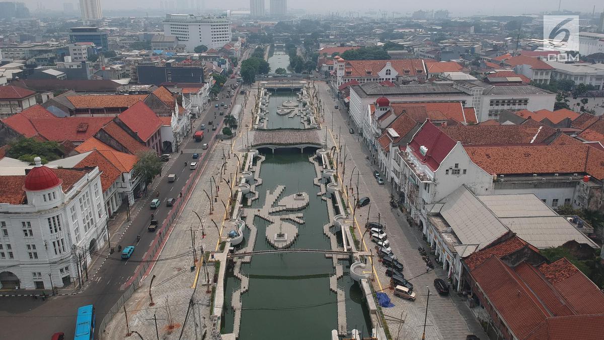 Cantiknya Kali Besar Kota Tua yang Mirip Sungai Cheonggyecheon di Seoul