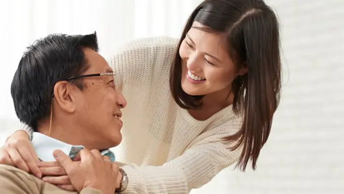 Ayah sumber kekuatanku./Copyright shutterstock.com