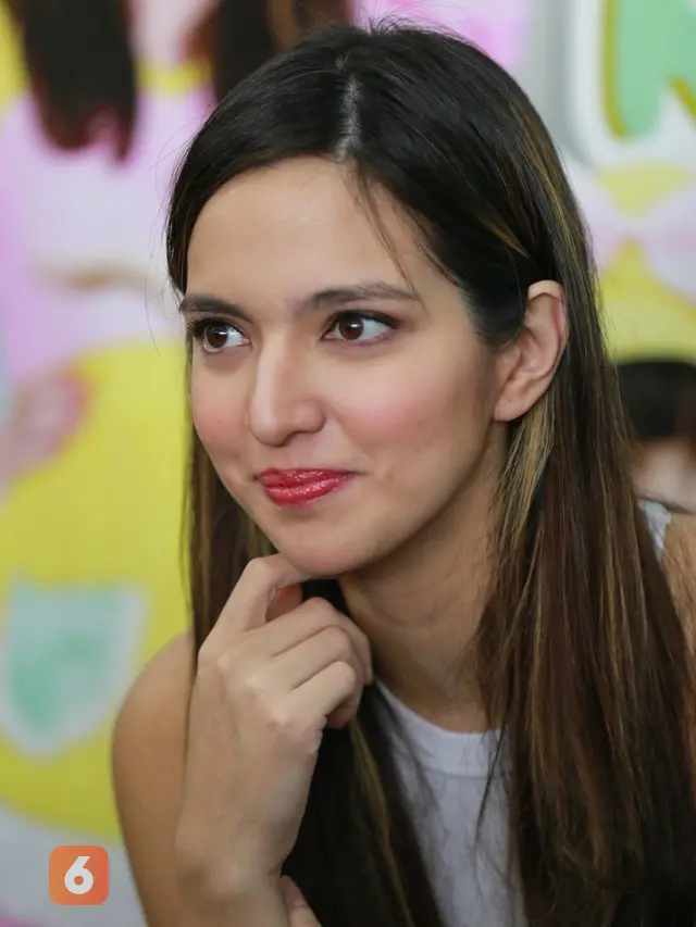 [Bintang] Nia Ramadhani