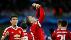Kapten Manchester United, Wayne Rooney, tampil gemilang dengan mencetak tiga gol ke gawang Club Brugge dalam leg kedua babak play-off Liga Champions di Stadion Jan Breydel, Belgia. Kamis (27/8/2015) dini hari WIB. (Reuters/Yves Herman)