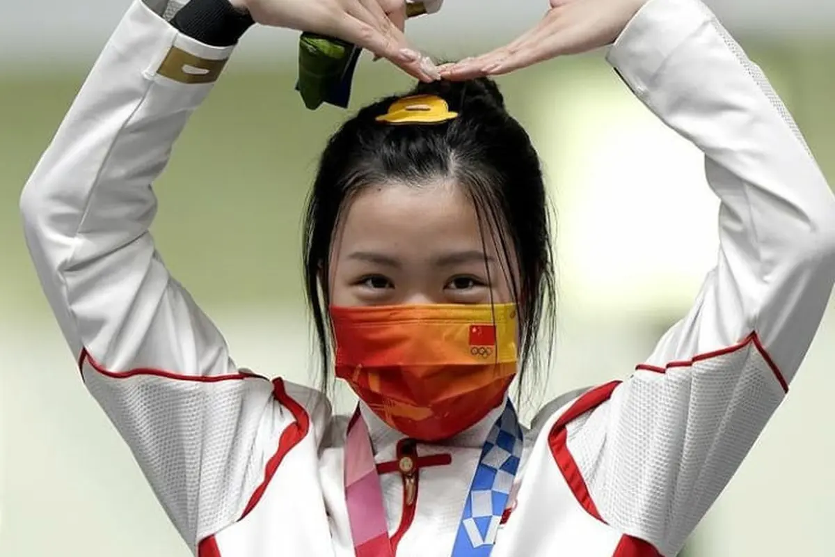 Jepit Rambut Imut Ini Viral Usai Dipakai Atlet Peraih Emas Pertama Olimpiade Tokyo 2020