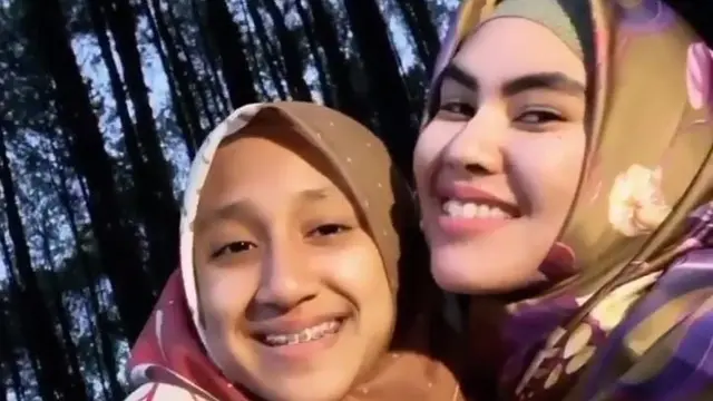 8 Momen Kedekatan Kartika Putri dan Syarifah, Lepas Anak Sambung Sekolah di Yaman