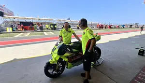 Deru Mesin di Paddock VR46 di MotoGP Mandalika 2026