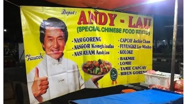 6 Spanduk Jualan Makanan Asia Ini Bikin Geleng Kepala