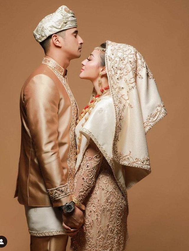 7 Potret Ali Syakieb dan Margin Wieheerm saat Syuting Bismillah Cinta, Mesra Banget