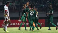 Duel Persebaya vs Mitra Kukar di Stadion Gelora Bung Tomo, Surabaya, Sabtu (22/9/2018). (Bola.com/Aditya Wany)