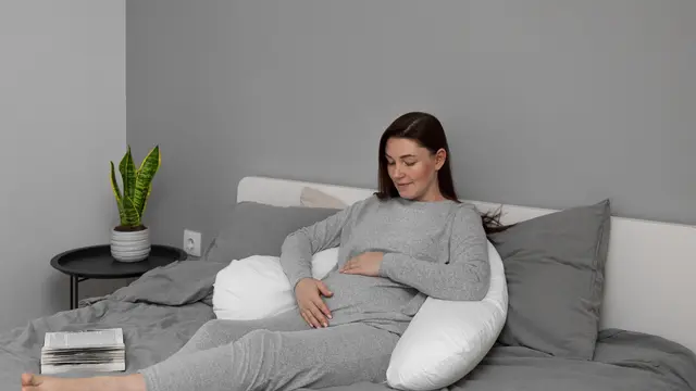 Tips Memilih Maternity Pillow yang Tepat