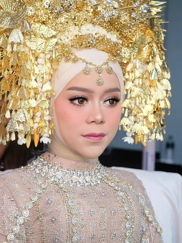 Pakai Adat Minang, Ini 7 Momen Ngunduh Mantu Lesty Kejora dan Rizky Billar