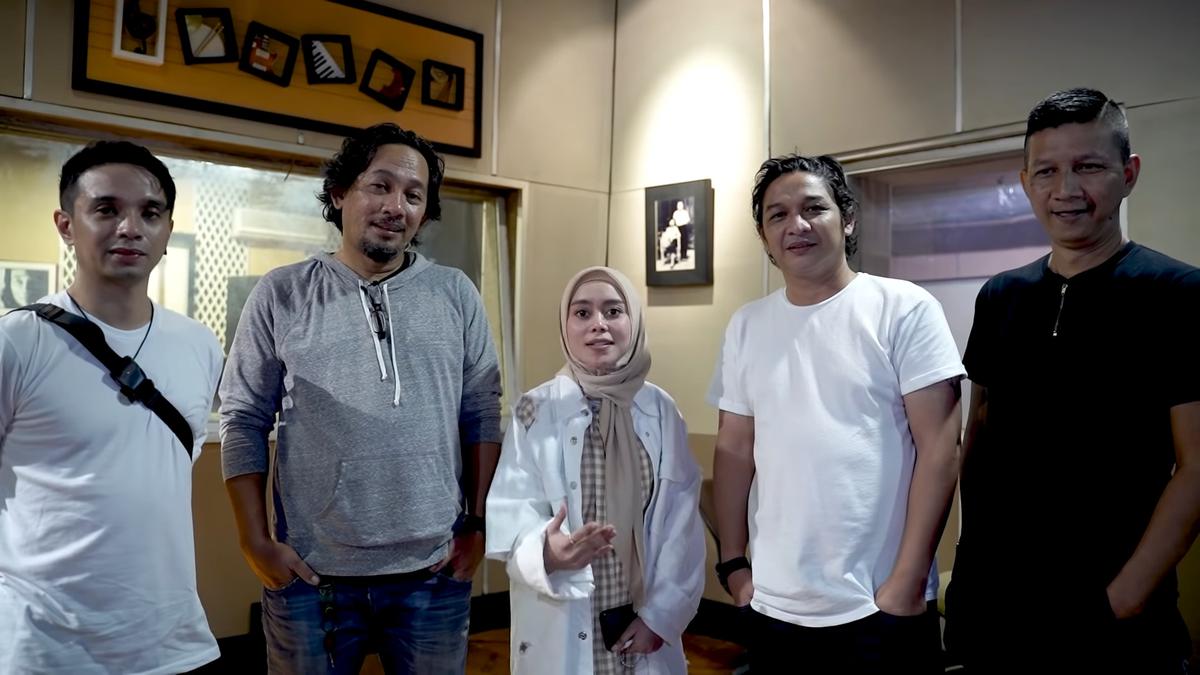 Lirik Lagu Bismillah Cinta Ungu Lesti Entertainment Fimela com