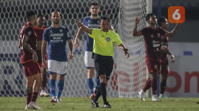 Foto: Remis, Persib Bandung Lawan Borneo FC Tanpa Gol di BRI Liga 1