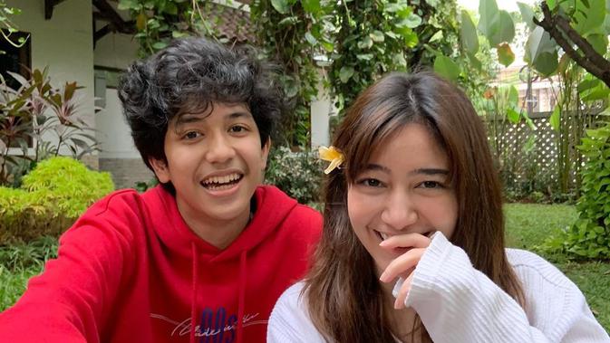 Potret Kedekatan Abun Sungkar dan Dannia Salsabilla. (Sumber: Instagram: danniasalsabilla)
