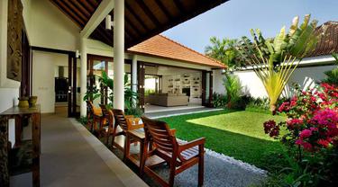 8 Inspirasi Menata Halaman Belakang Rumah Agar Penghuni Makin Betah Lifestyle Liputan6 Com