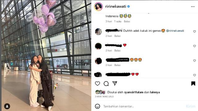 Ririn Ekawati bareng putri sulungnya, Jasmine Abeng (Foto: instagram ririnekawati)