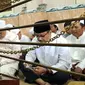 Pertemuan kali ini digelar usai Gus Ipul dan KH Idris Hamid berziarah ke makam KH Abdul Hamid yang berada tepat di belakang masjid Jami Pasuruan.