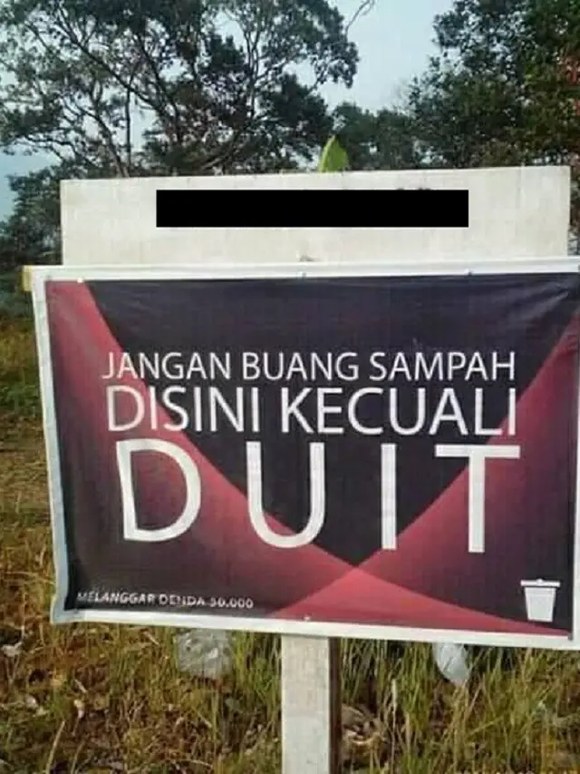 Potret Spanduk dan Poster yang Sukses Bikin Orang Geregetan