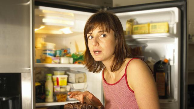 Fakta Tersembunyi di Balik Kebiasaan Ngemil Tengah Malam
