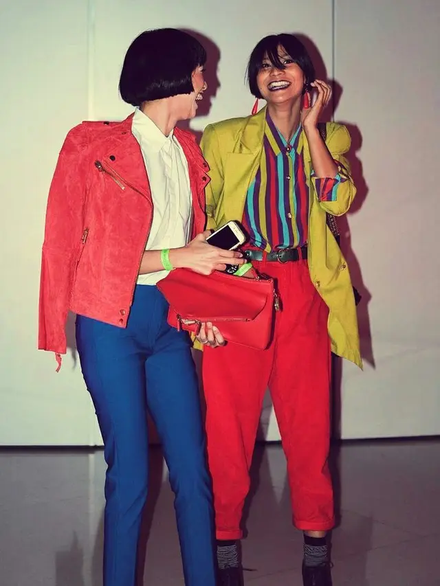 [Bintang] Gaya Retro